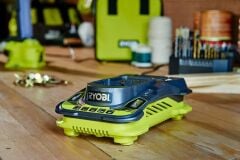 Ryobi RC18150 18V Hızlı Şarj Cihazı - 5133002638