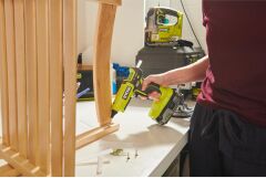 Ryobi RGL18-0 One+ 18V Akülü Sıcak Silikon Tabancası (Akü ve Şarj Cihazı Dahil Değildir) - 5133005002
