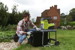 Ryobi RSH3045U Elektrikli Sessiz Yaprak ve Dal Öğütme Makinesi 3000W - 5133004335