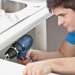 Bosch Professional GSR 120-LI 2Ah Çift Akülü Vidalama Makinesi + 23 Parça Set - 06019G8002