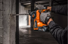 AEG BBH18BL2-502C 18 V 2x5.0 Ah Çift Akülü Kömürsüz Kırıcı Delici - 4935492343
