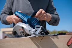 Bosch Professional GKS 18V-68 C Akülü Daire Testere (Akü ve Şarj Cihazı Bulunmaz) - 06016B5000